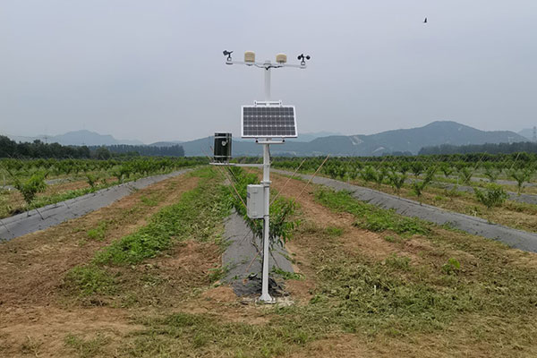 北京平谷區(qū)正大集團農業(yè)氣象站安裝　